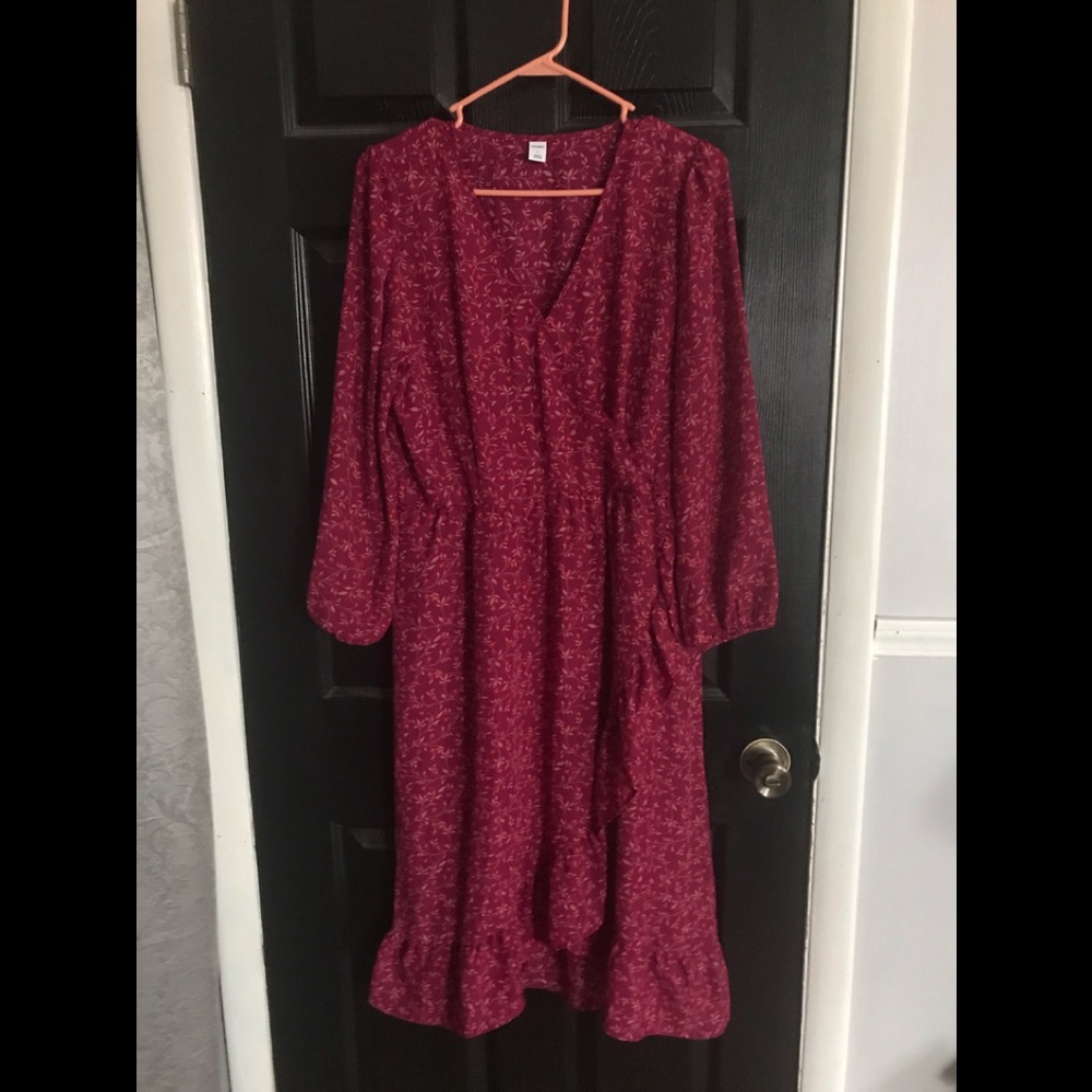 Old Navy flowered dress